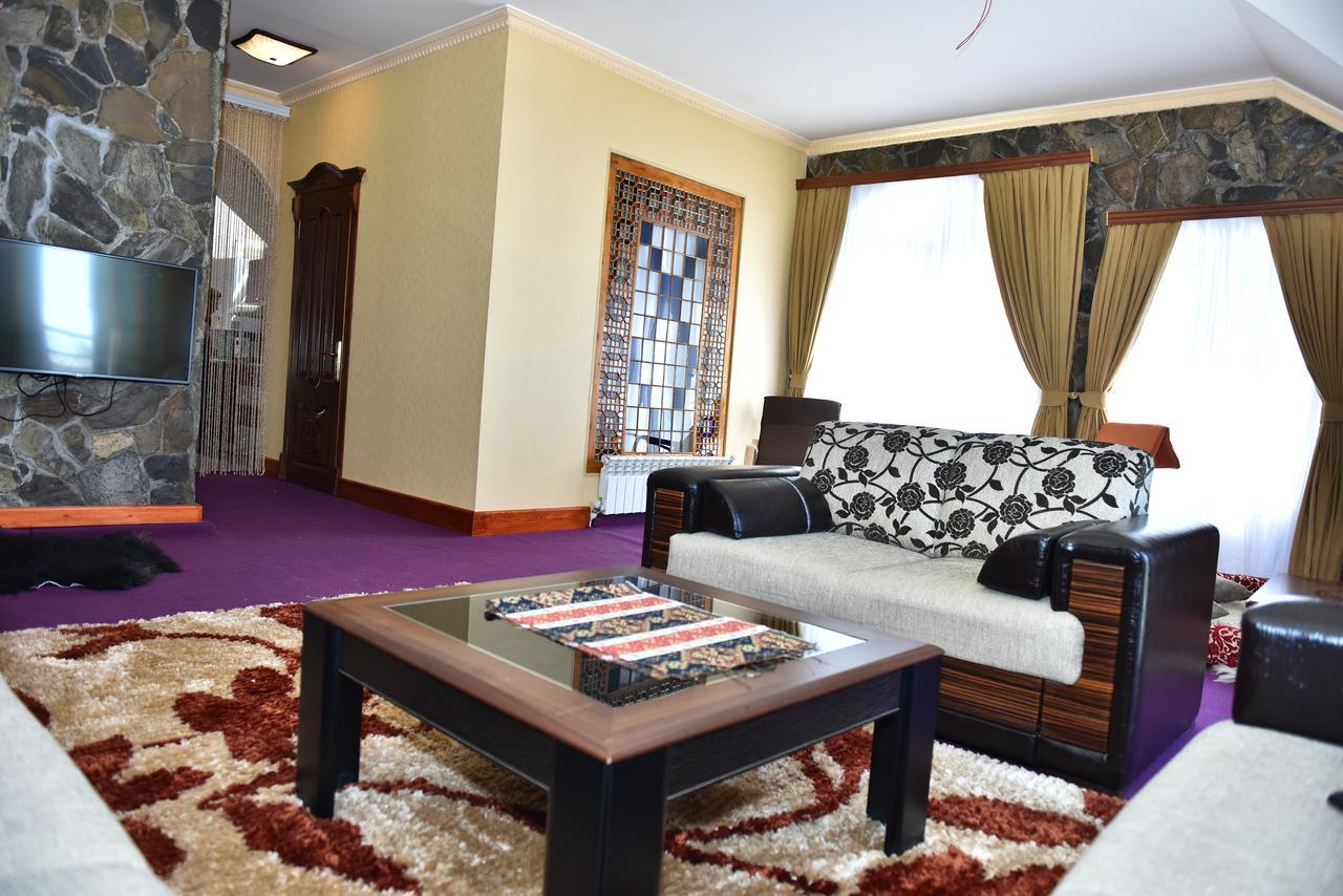 Şǝki Inci Design Hotel & Hostel מראה חיצוני תמונה