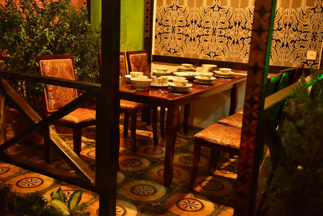 Şǝki Inci Design Hotel & Hostel מראה חיצוני תמונה