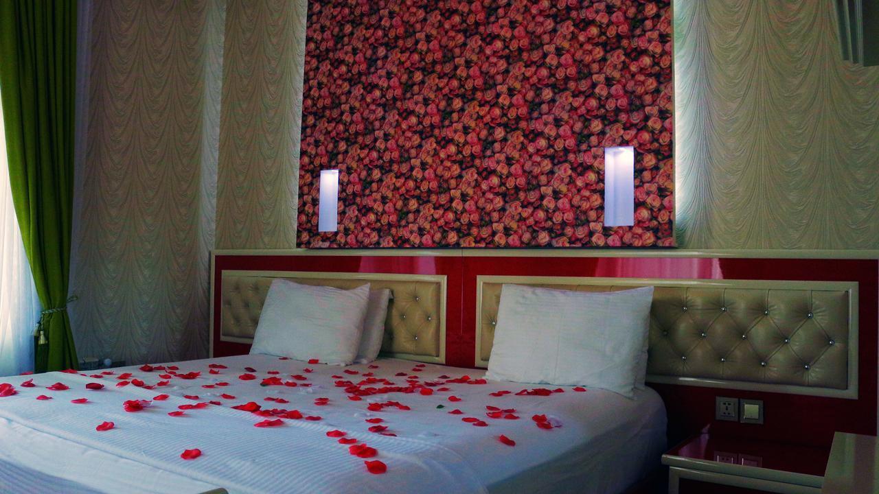 Şǝki Inci Design Hotel & Hostel מראה חיצוני תמונה
